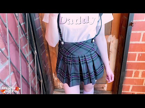 ❤️ 女子校生は授業の代わりに彼女のペニスを深く吸ってファックする。 ❤️❌ ポルノfb ❌️